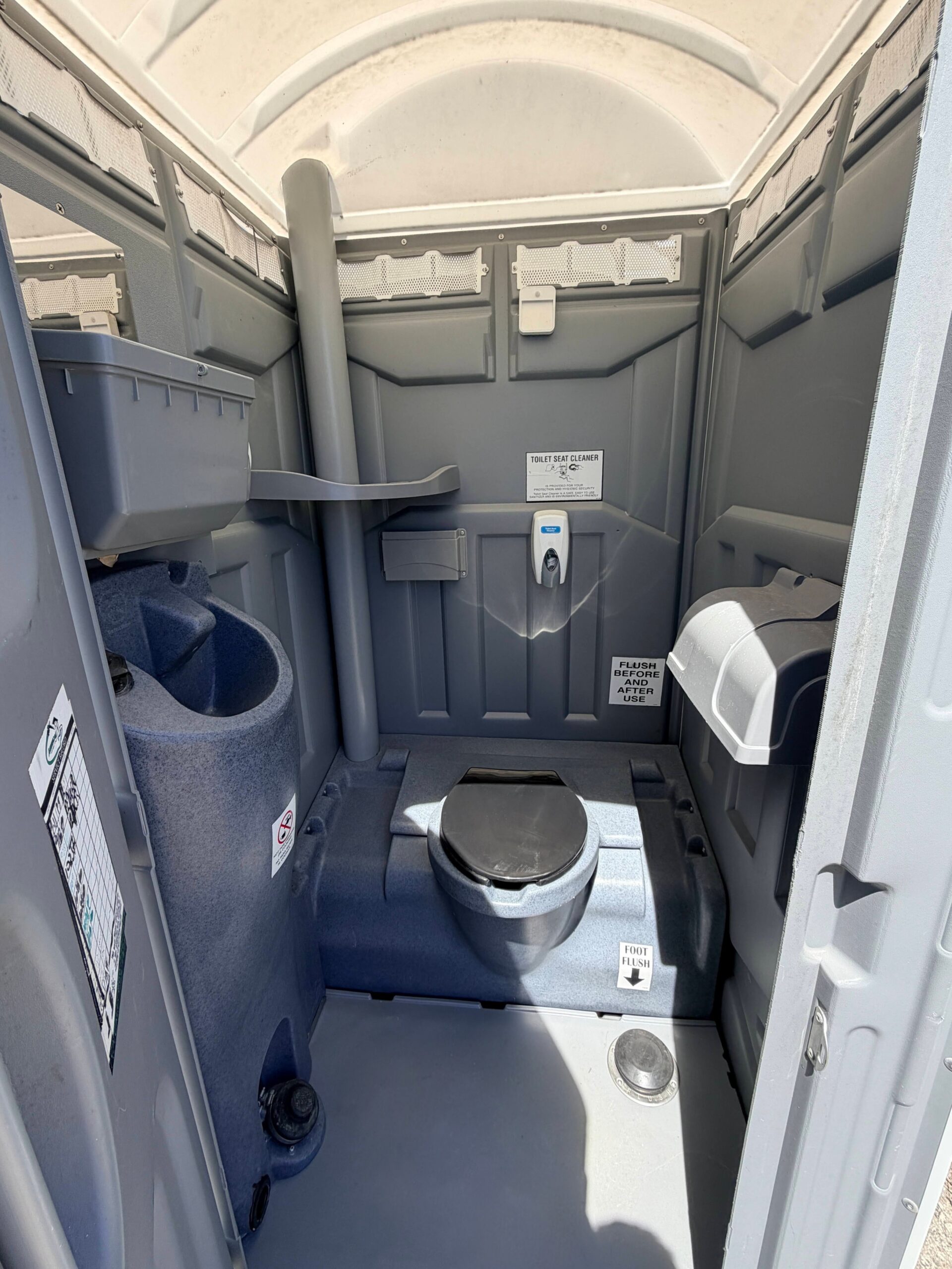 flush unit inside 1